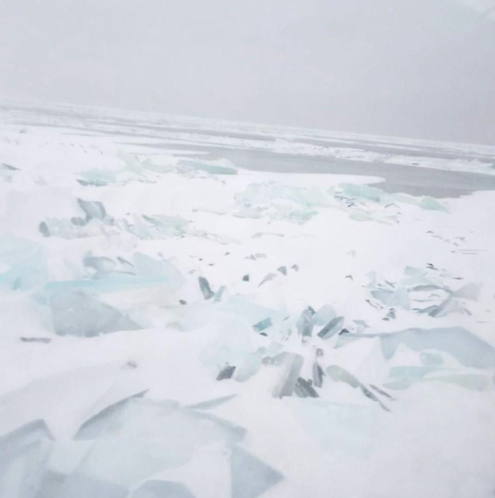Спасатели пошли на разведку ледовой обстановки на Ладожском озере