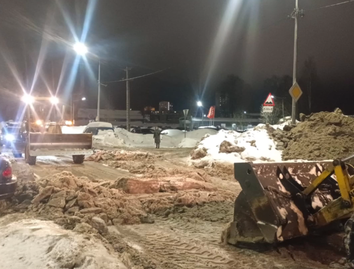 В мэрии Петрозаводска отчитались об уборке тротуаров и дорог