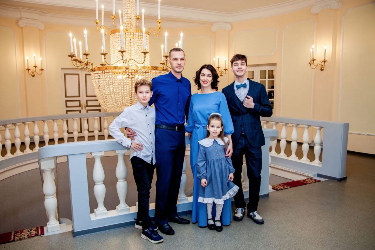 Президент России наградил семью Харькиных из Карелии медалью ордена «Родительская слава»