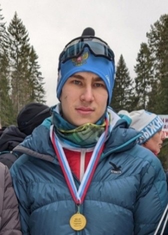 Сын премьер-министра Карелии - в десятке сильнейших лыжников России