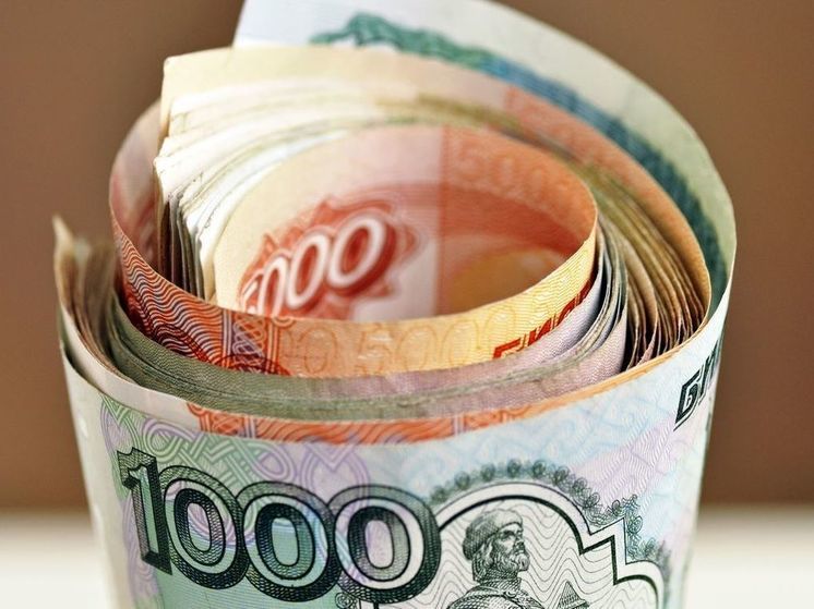Суд взыскал с жителя Карелии более 900 тысяч рублей за незавершенное строительство