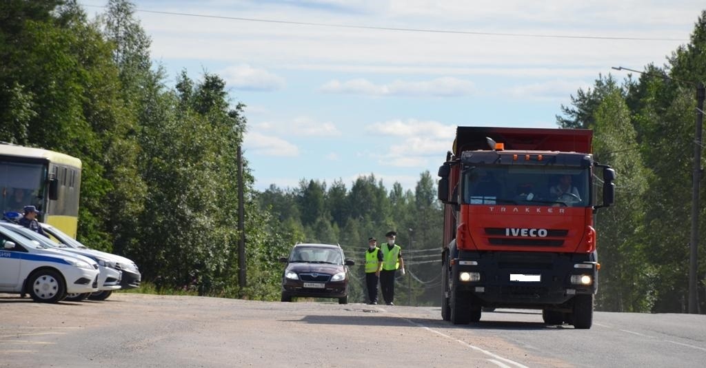 На севере Карелии проверят водителей грузовиков