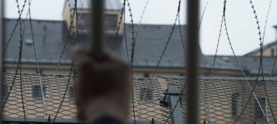 25 лет на двоих: жителей столицы Приладожья осудили за наркопреступления