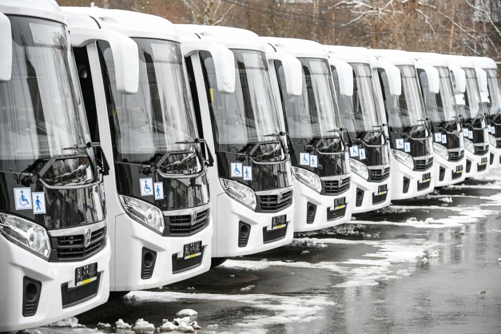 Артур Парфенчиков: новые автобусы выйдут на пригородные линии Петрозаводска в конце апреля