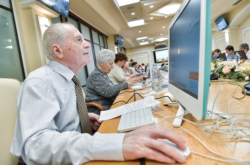 Карельские пенсионеры сразятся в конкурсе по компьютерному многоборью