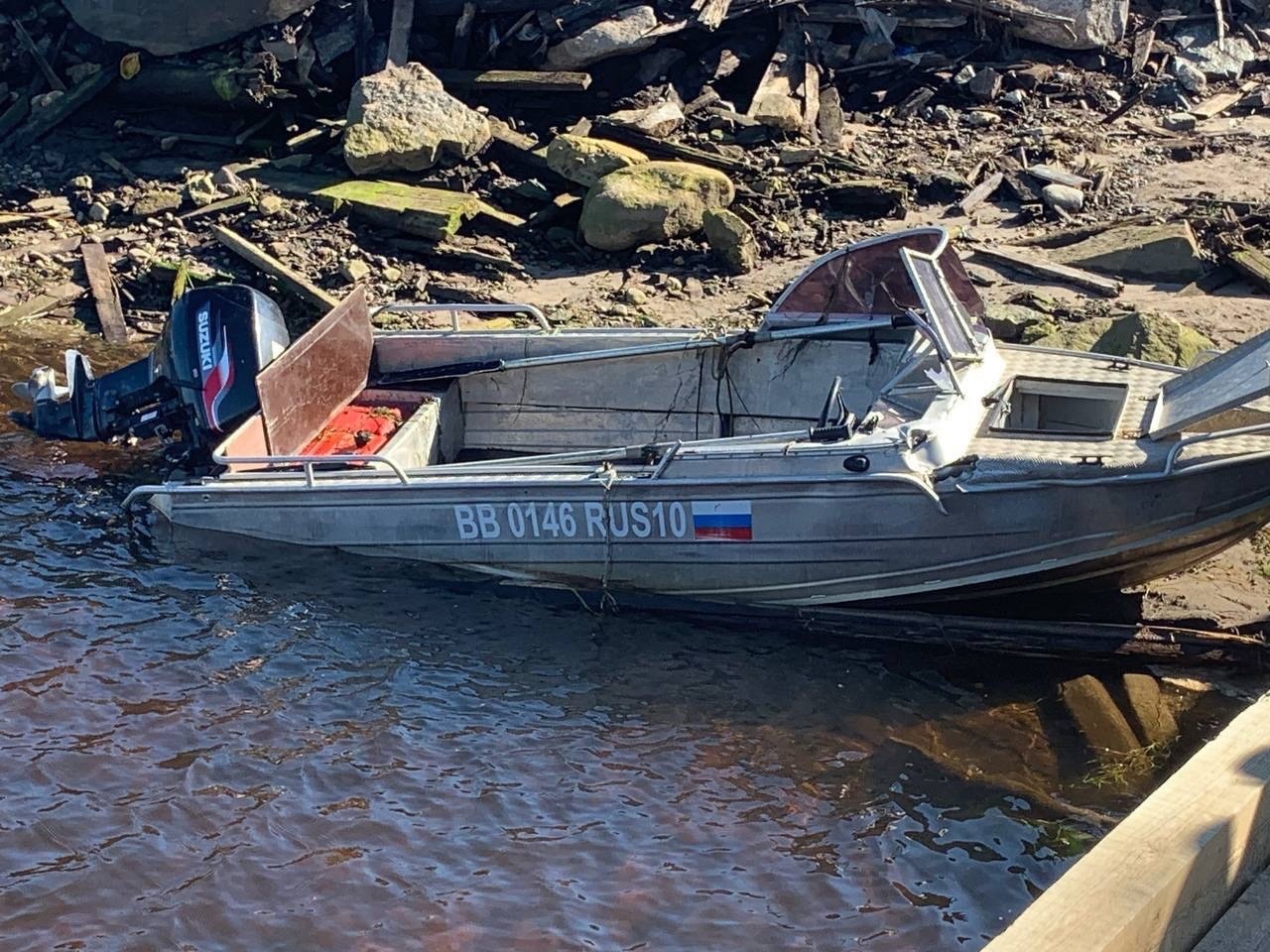 В Карелии погиб владелец лодки, которую протаранил катер