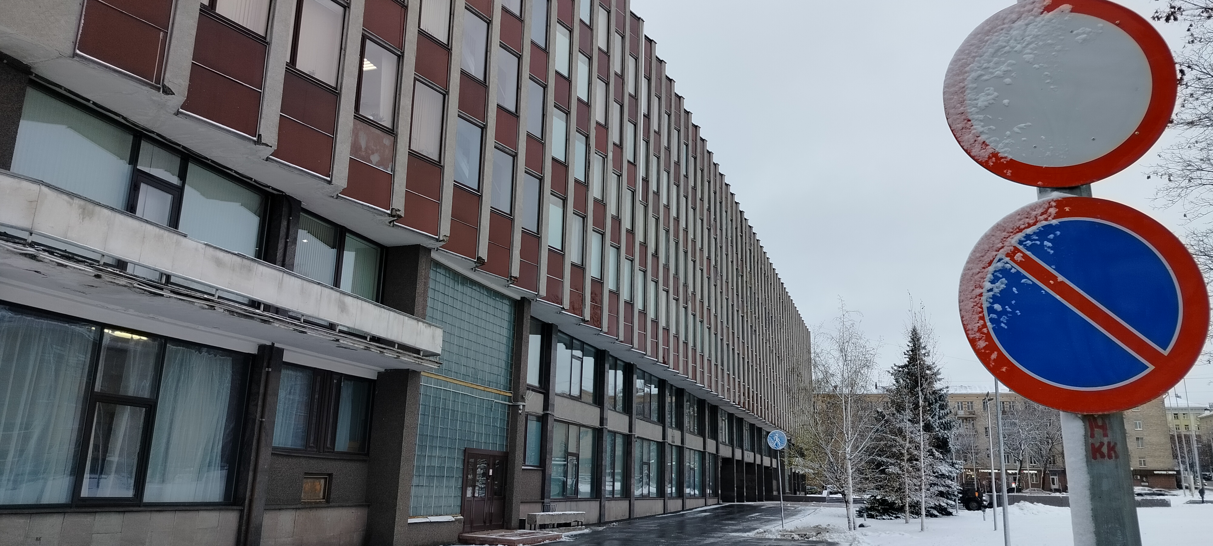 Власти Петрозаводска проверят одну из школ города после скандальной публикации
