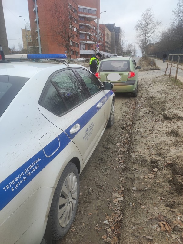 В Карелии оштрафовали водителя, который нарушил правила перевозки детей 