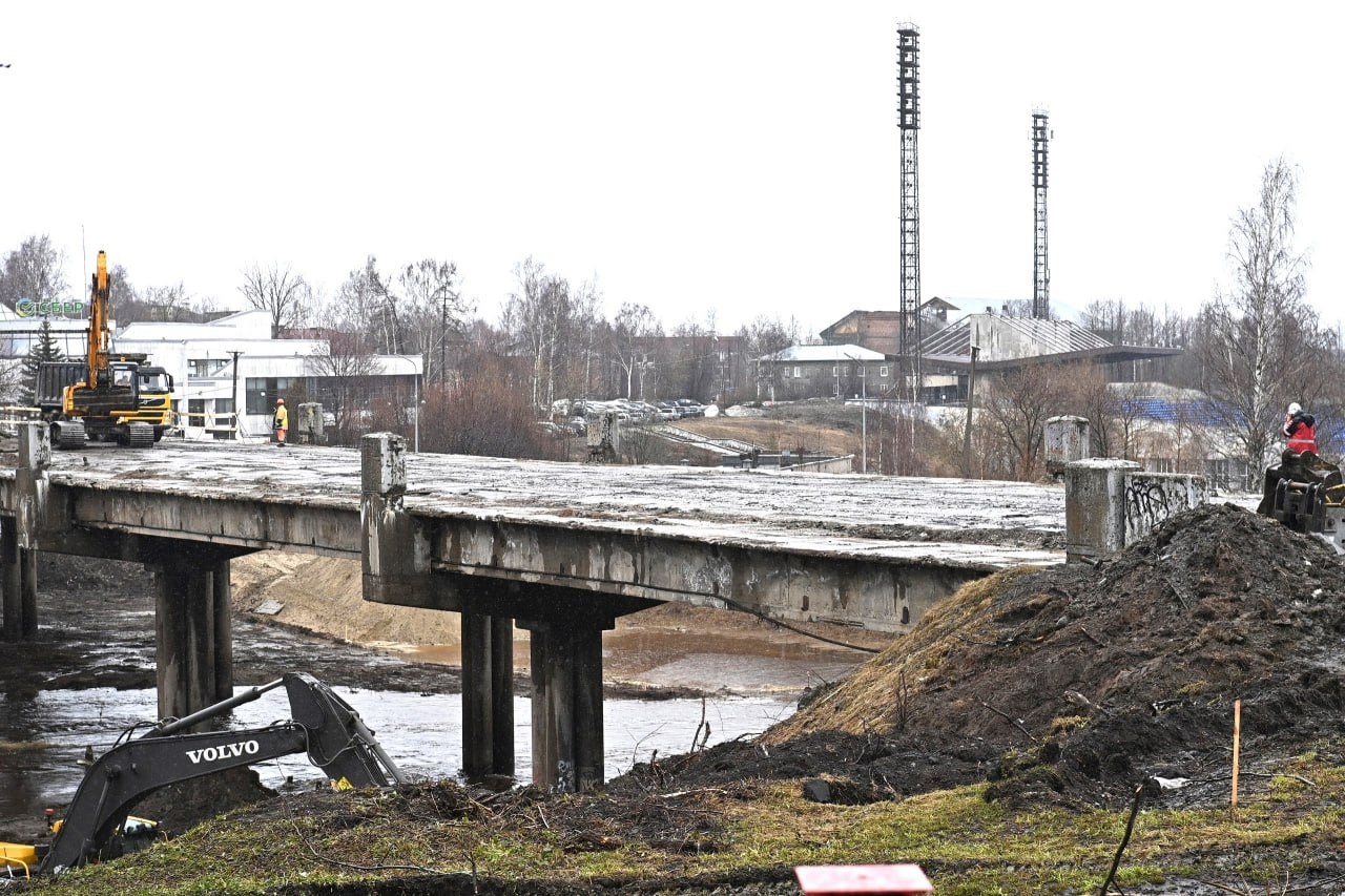 «Нам нужен современный и безопасный мост», — глава Карелии рассказал о демонтаже моста через Лососинку