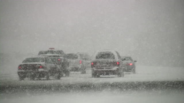 Снегопады и метели могут задержать рейсовые автобусы в Карелии