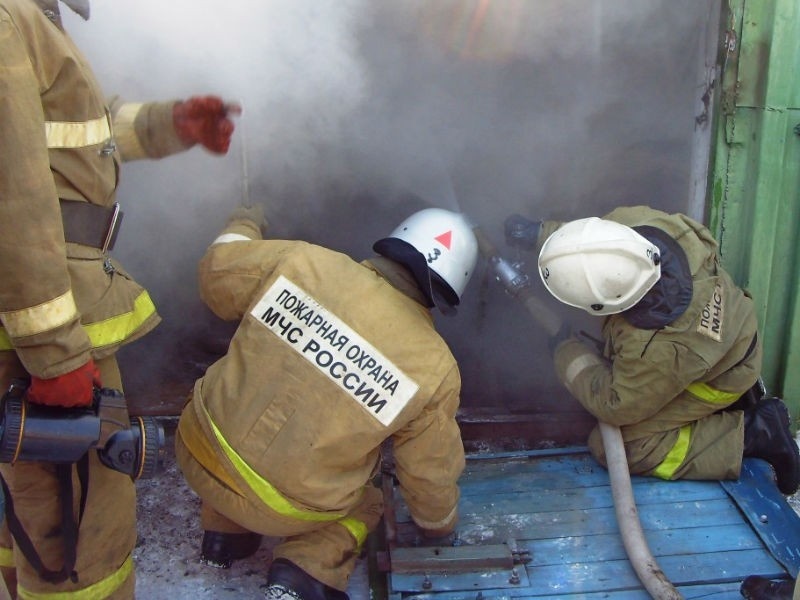 Огнеборцы ликвидировали пожар в Беломорске