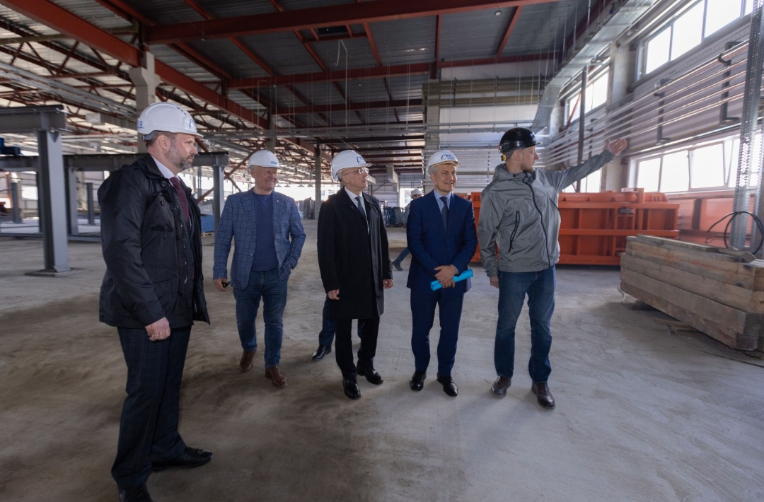 «В Карелии создаются новые предприятия»: спикер Заксобрания оценил строительство газобетонного завода