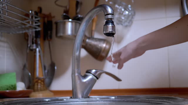 Жители одного из районов Карелии надолго останутся без холодной воды