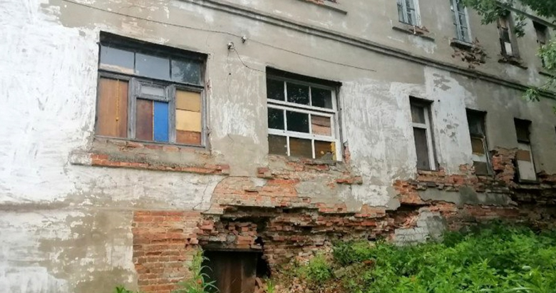Председатель Следкома России поставил на контроль расселение аварийного дома в Петрозаводске