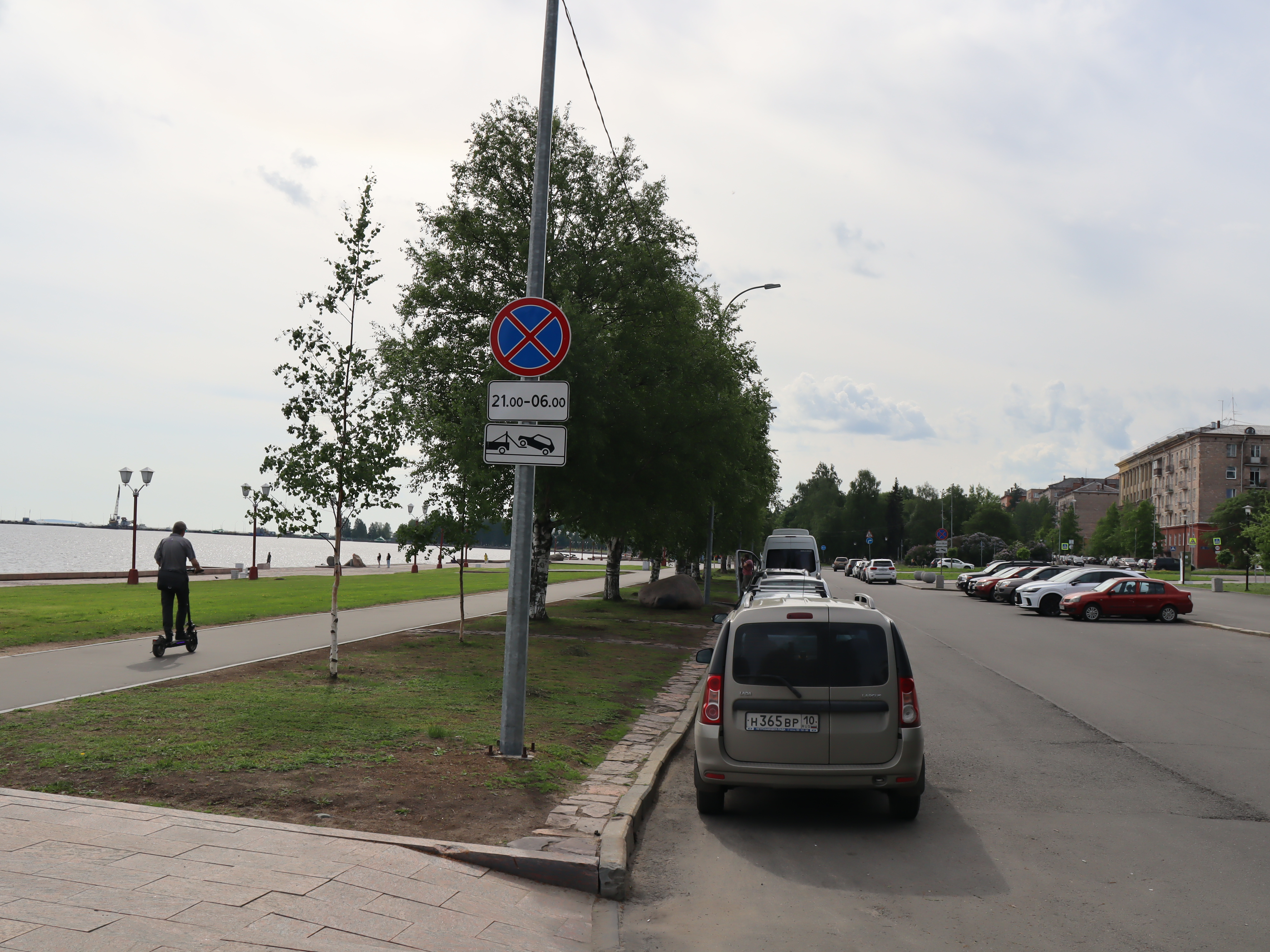 Руководство Петрозаводска не хочет объяснять расстановку дорожных знаков