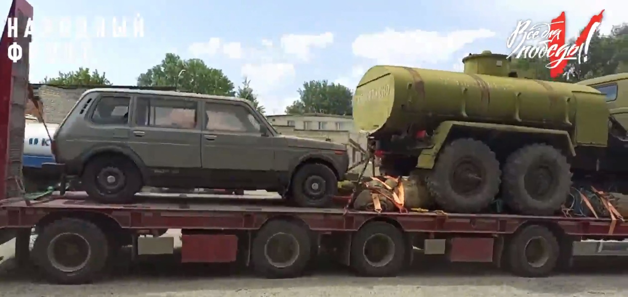 Народный фронт передал карельским бойцам два автомобиля в зону СВО