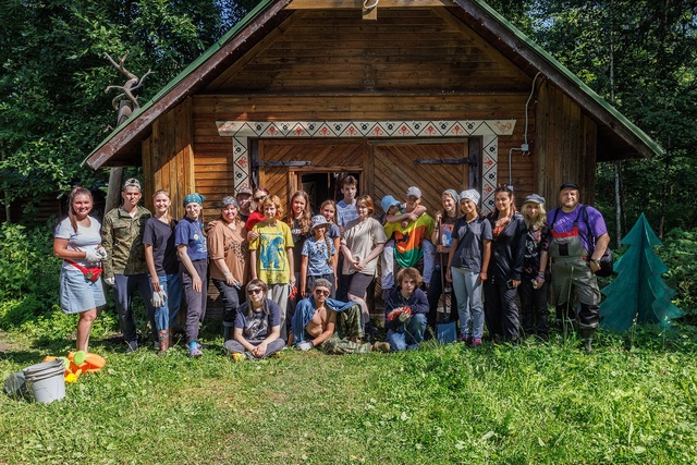 Ребята из спортивно-экологического клуба «Пилигрим» провели день в заповеднике «Кивач»