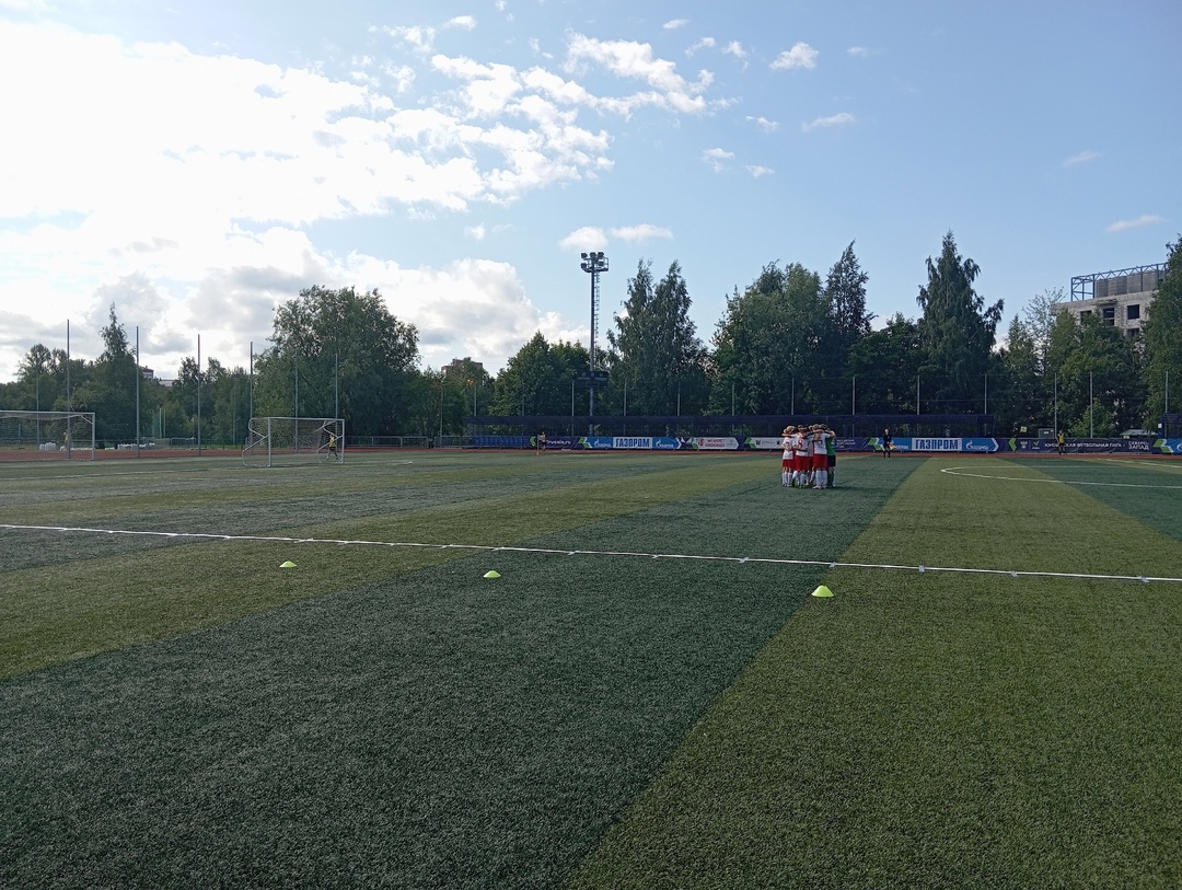 В Петрозаводске стартовал домашний тур игр команд Юношеской футбольной лиги среди девочек