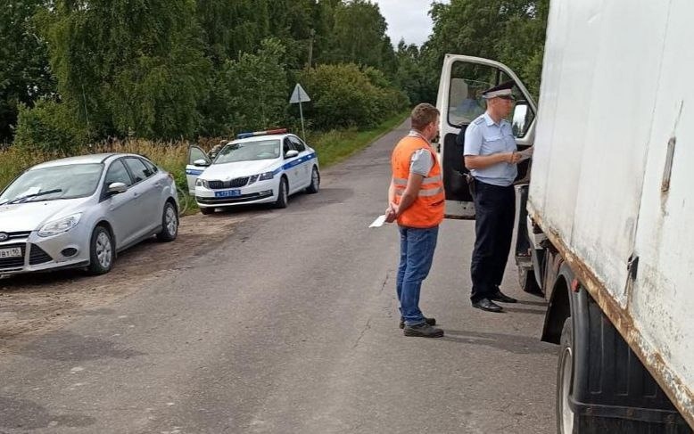 ГИБДД Карелии провели мероприятия по профилактике трагедий на ж/д переездах