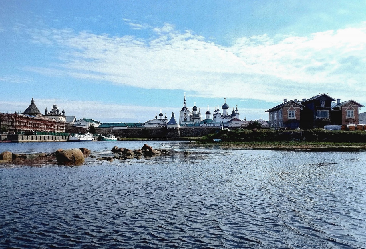 Ученые исследуют Белое море у Соловков 