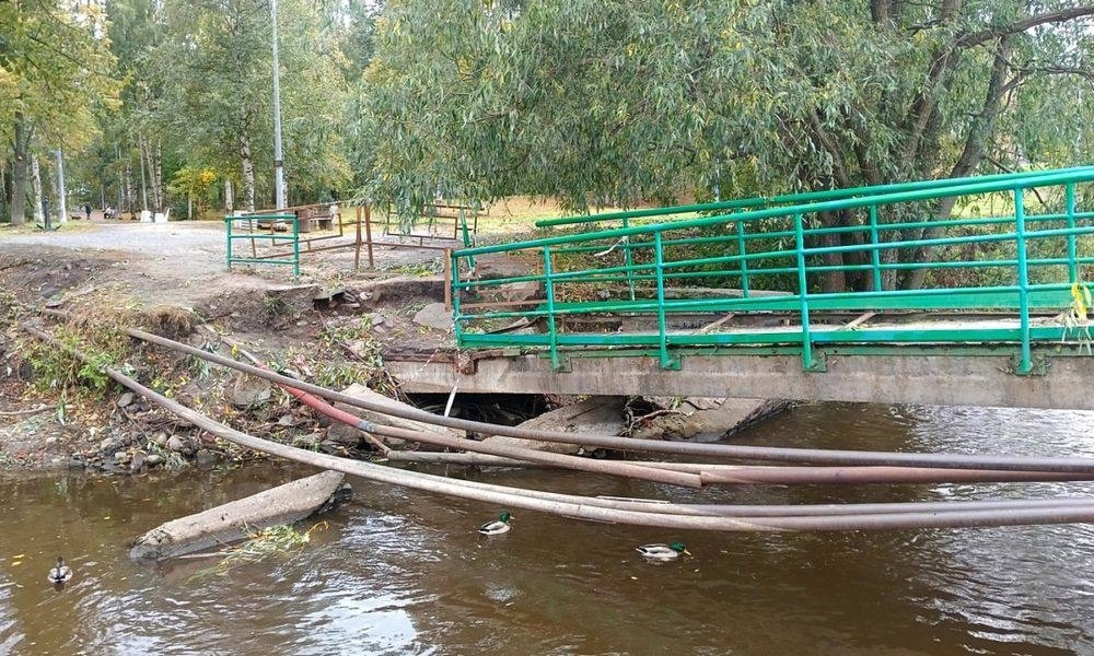 Ремонт пешеходного моста в Петрозаводске затягивается