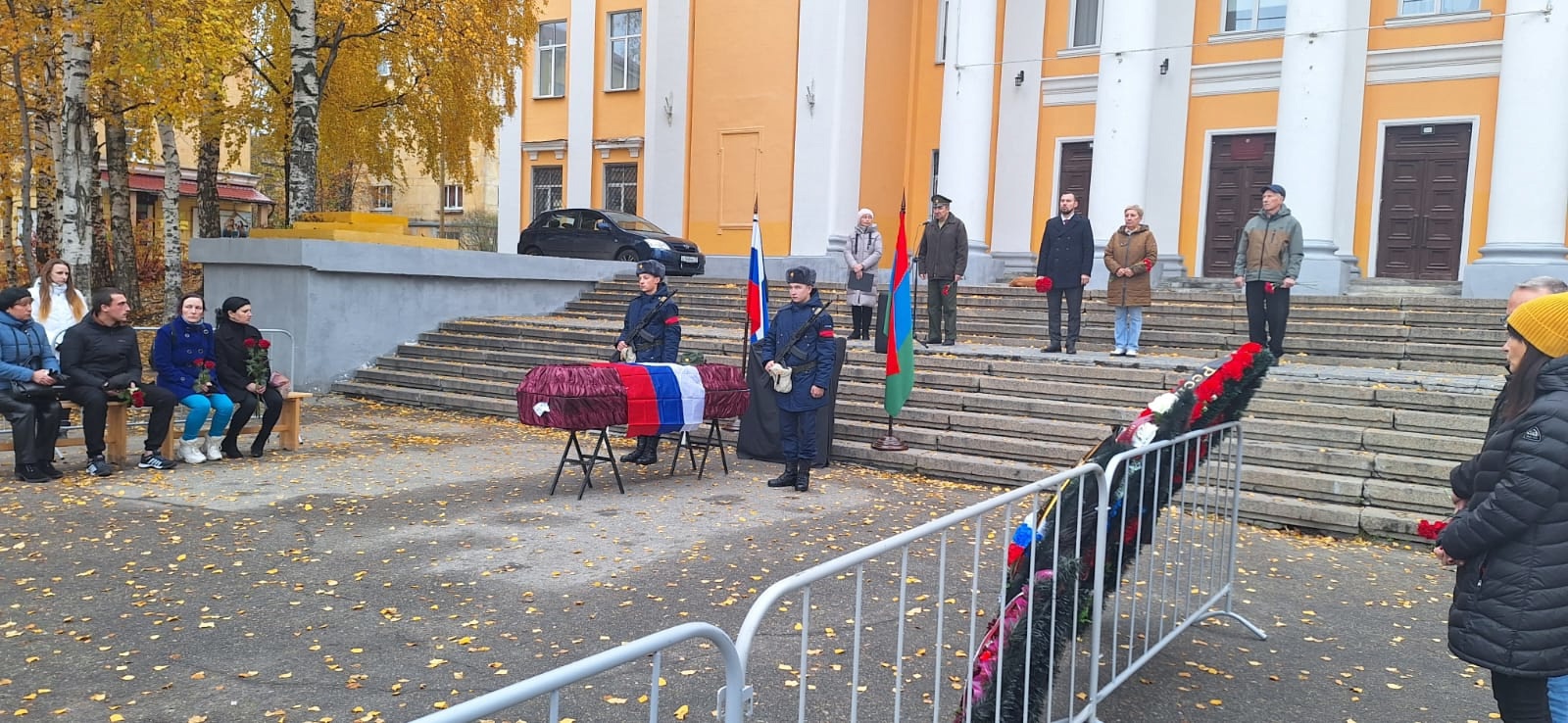 В Сегежском округе проводили в последний путь погибшего на СВО бойца