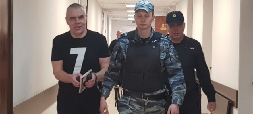 Экс-мэру Петрозаводска Владимиру Любарскому продлили арест на три месяца по делу о взятках