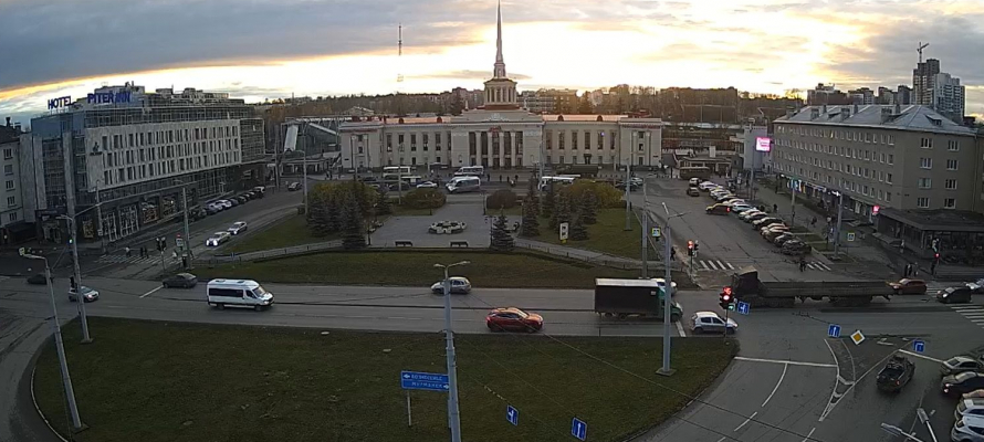 Названа официальная причина запрета онлайн-просмотра публичных камер Петрозаводска