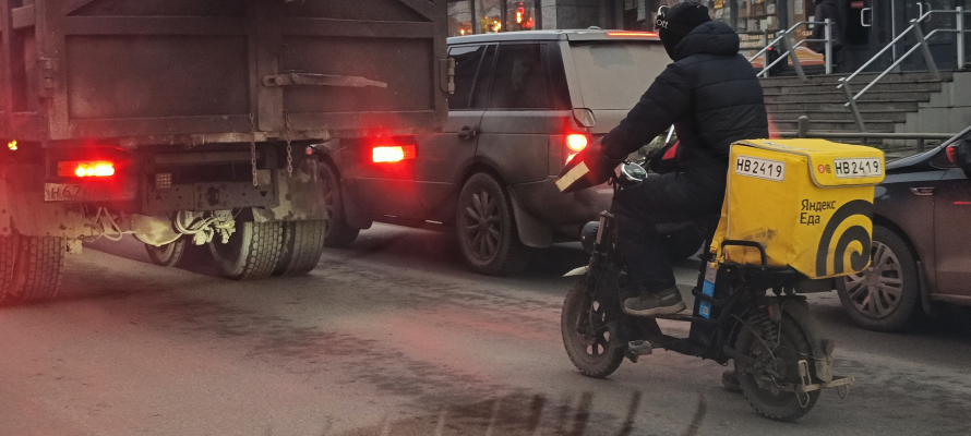 Шесть пешеходов и одного электросамокатчика сбили в Петрозаводске на прошлой неделе
