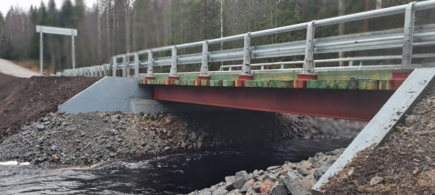 Связывающий два карельских района мост сдали в эксплуатацию