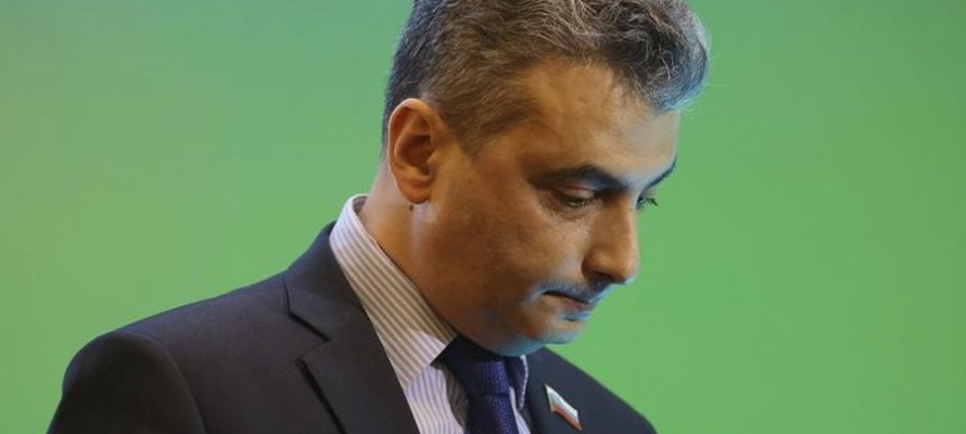 Арестованного зампредседателя партии «Яблоко» Льва Шлосберга* внести в список террористов и экстремистов