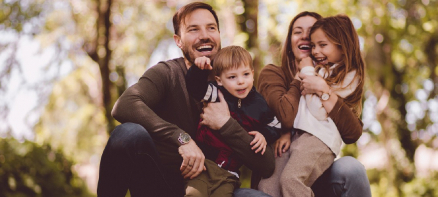 Путин объявил о повышении необлагаемой выплаты при рождении ребёнка до 1 млн рублей