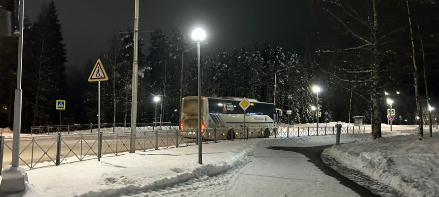 В Костомукше в путевых листах водителей вместо врача ставил печати обычный работник