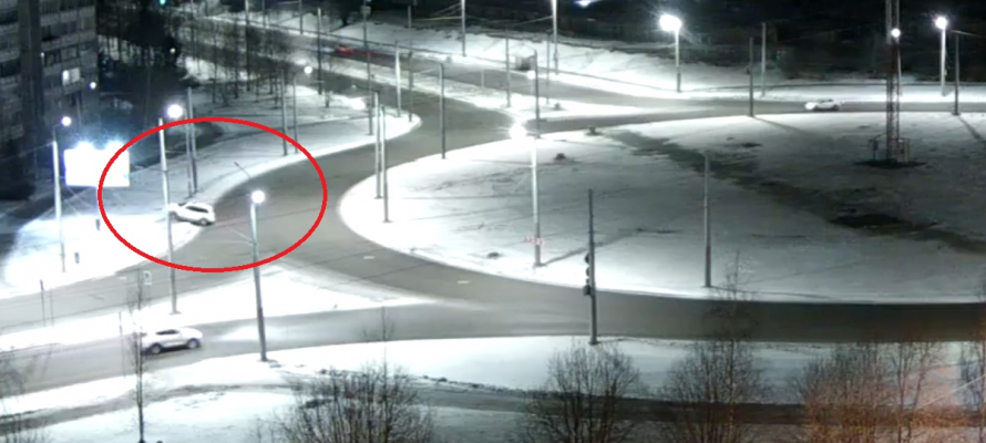 Один человек пострадал в ночной аварии на Древлянском кольце в Петрозаводске