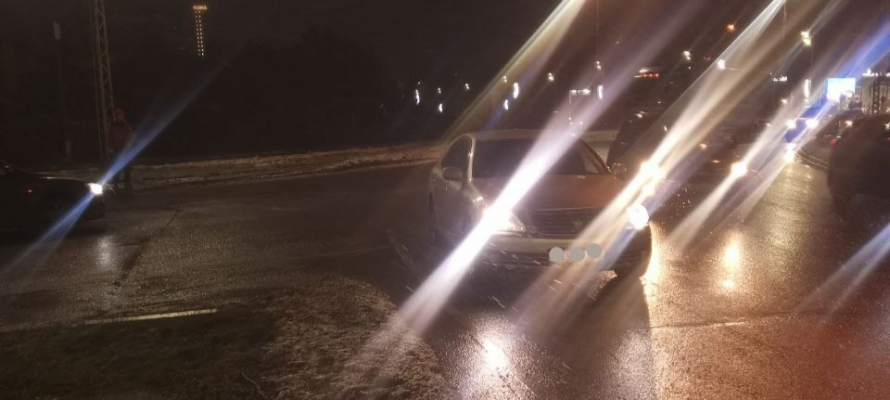 43-летнему мужчине потребовалась медпомощь после ДТП на Древлянке