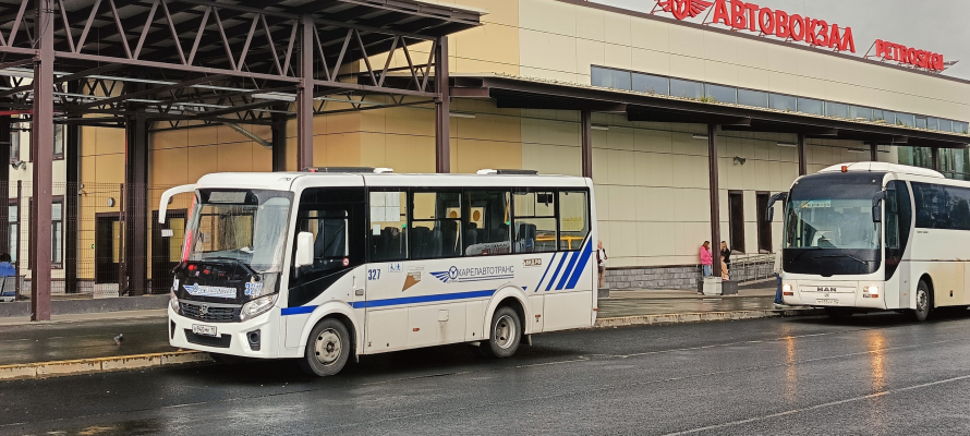 На новогодних каникулах вводятся дополнительные автобусные рейсы из Петрозаводска в Петербург