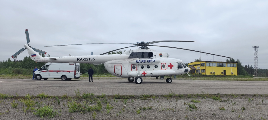 278 человек были доставлены вертолетом санавиации в больницы Петрозаводска и Санкт-Петербурга в 2025 году