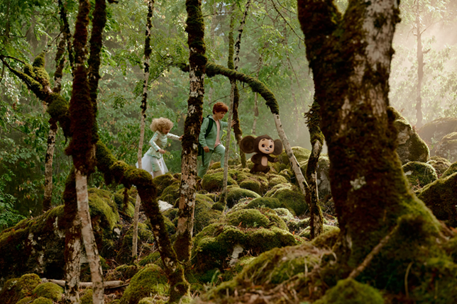 «Чебурашка» впереди: названы три фильма, лидирующие в прокате в новогодние каникулы
