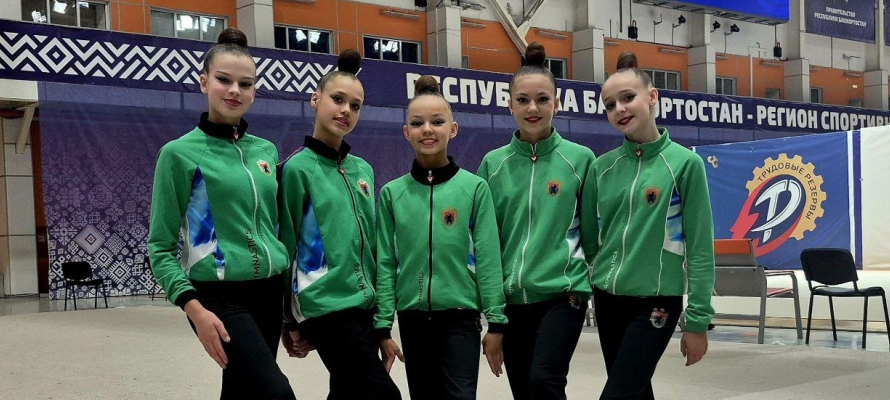 Команда гимнасток из Петрозаводска завоевала бронзу на всероссийских соревнованиях в Уфе
