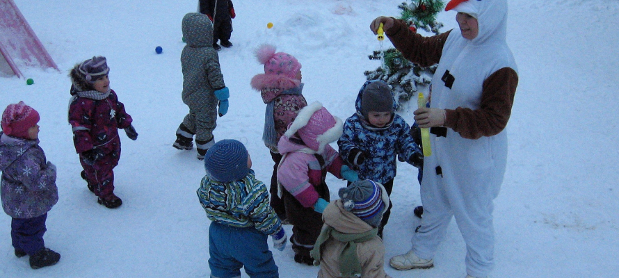 Родителям Карелии предложат высказаться о продлении рабочего дня в детских садах