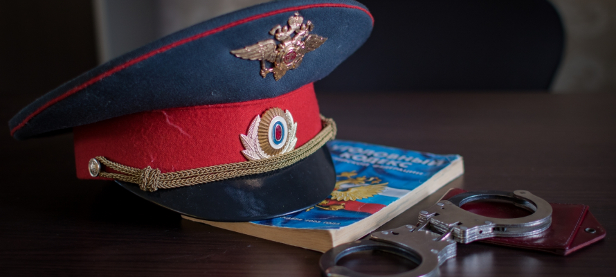 Жительницу Олонца оштрафовали на 30 тысяч рублей за продажу паленой водки