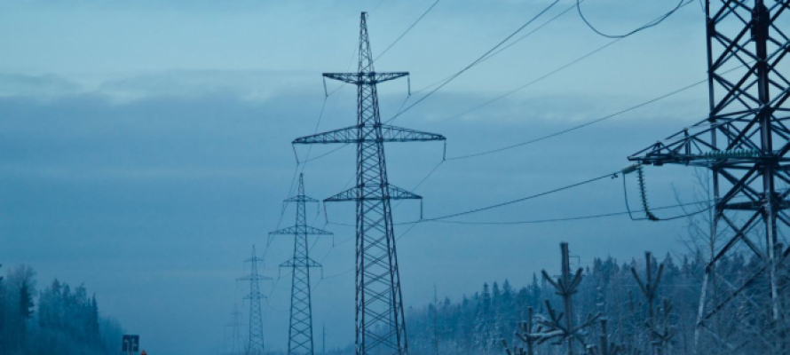 Мурманск и Североморск вновь частично остались без света из-за аварии на ЛЭП