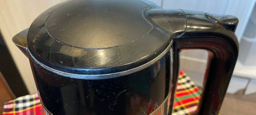 Похитителя электрического чайника поймали в Костомукше