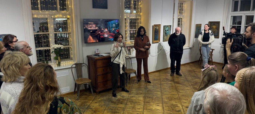 Выставка «Шёпот звёзд» открылась в галерее «SUB Культура» Петрозаводска