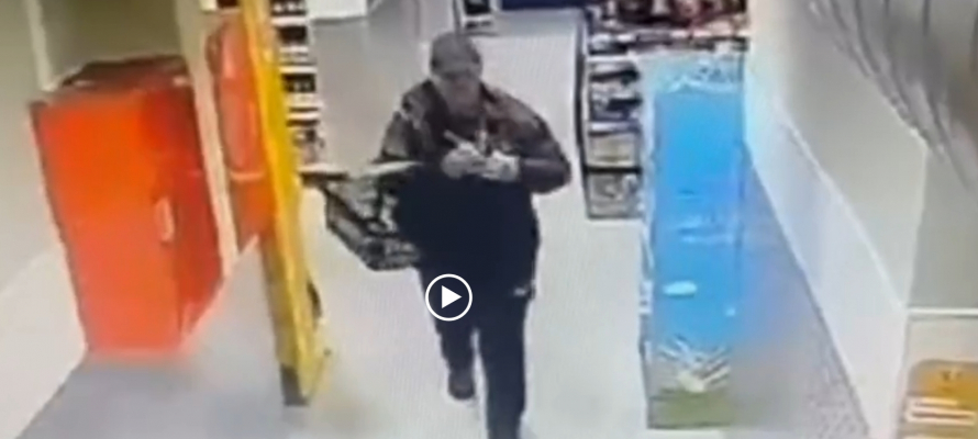 Полиция Петрозаводска разыскивает подозреваемого в грабеже