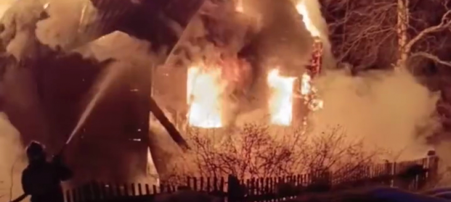 Частный дом сгорел в Прионежском районе