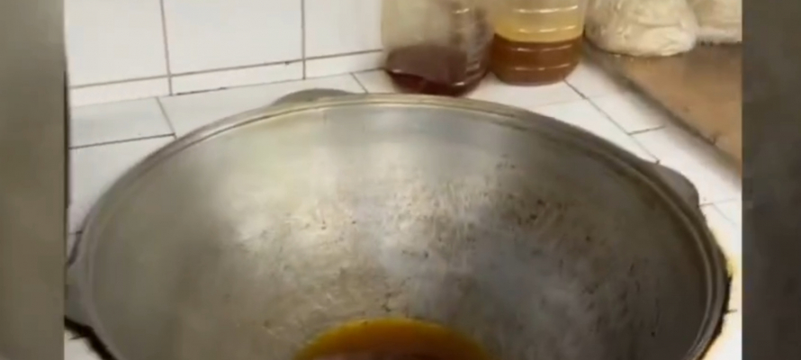 Кафе «Dержавин» в центре Петрозаводска временно закрыли из-за антисанитарии