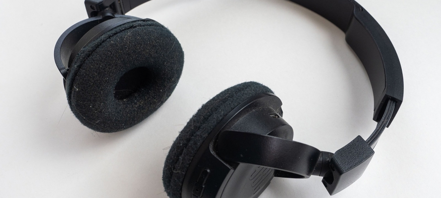 Россияне рассказали, что хотят получить на 23 февраля