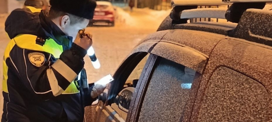 В Петрозаводске проходят массовые проверки водителей на трезвость