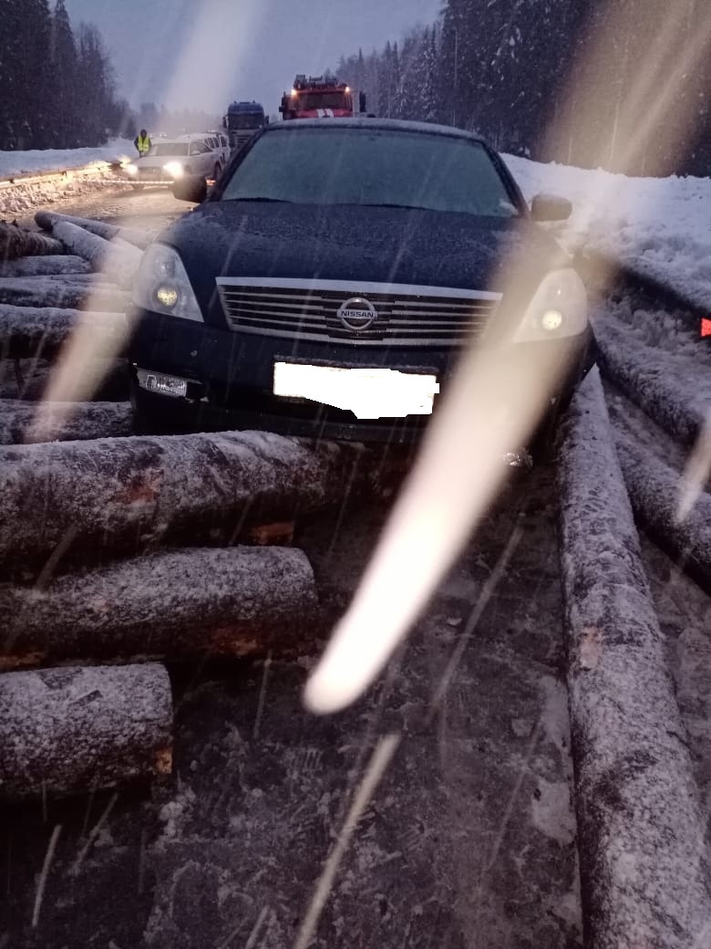 ДТП с участием лесовоза произошло на трассе в Карелии (ФОТО) | 18.02.2022 |  Новости Петрозаводска - БезФормата